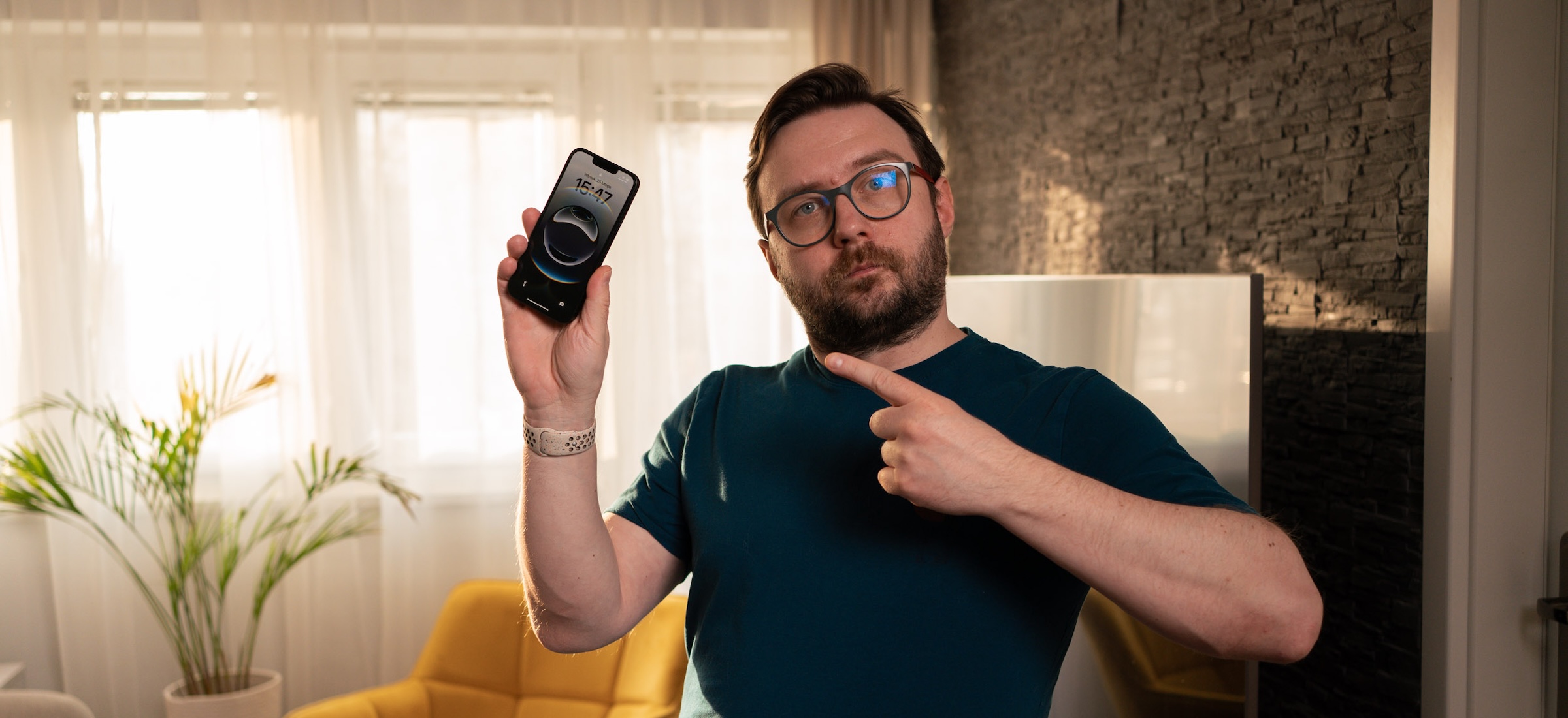 Najlepszy czas na zakup właśnie mija. iPhone 16e – recenzja