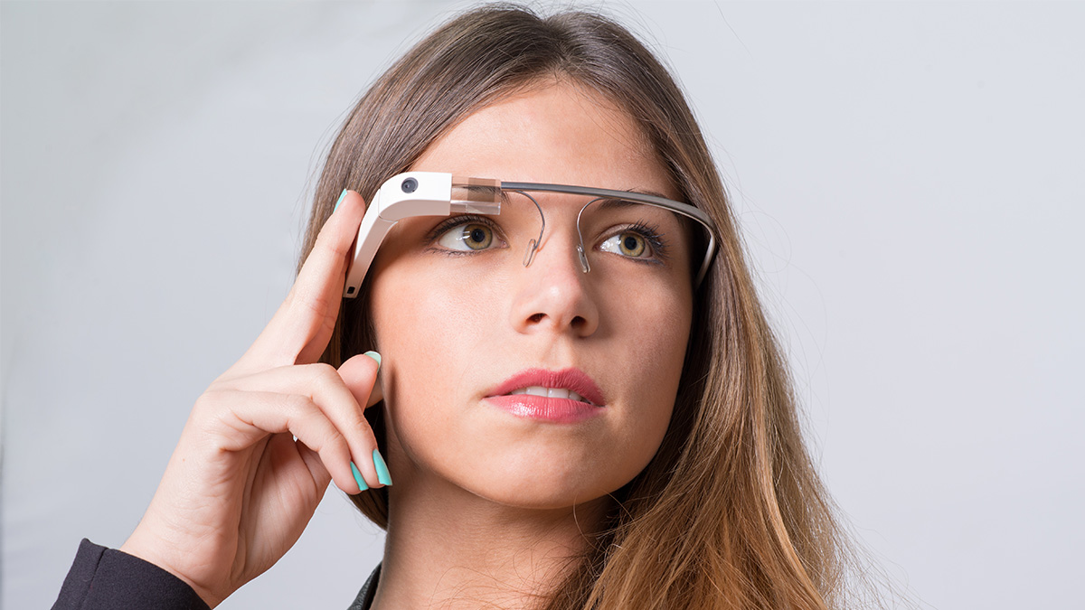Sergey Brin, współzałożyciel i były szef Google, wypowiedział się o swoich błędach przy tworzeniu i produkcji Google Glass.