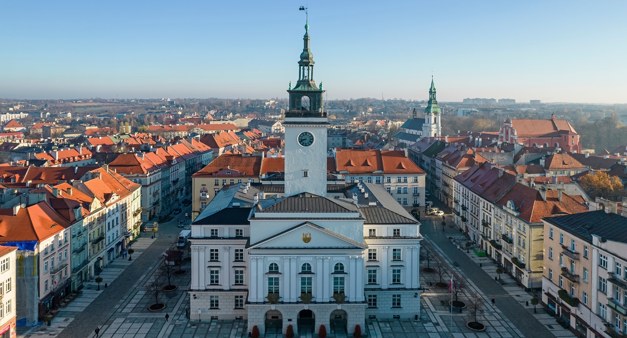 Pociągi przetną miasto na pół. Prezydent ma lepszy pomysł