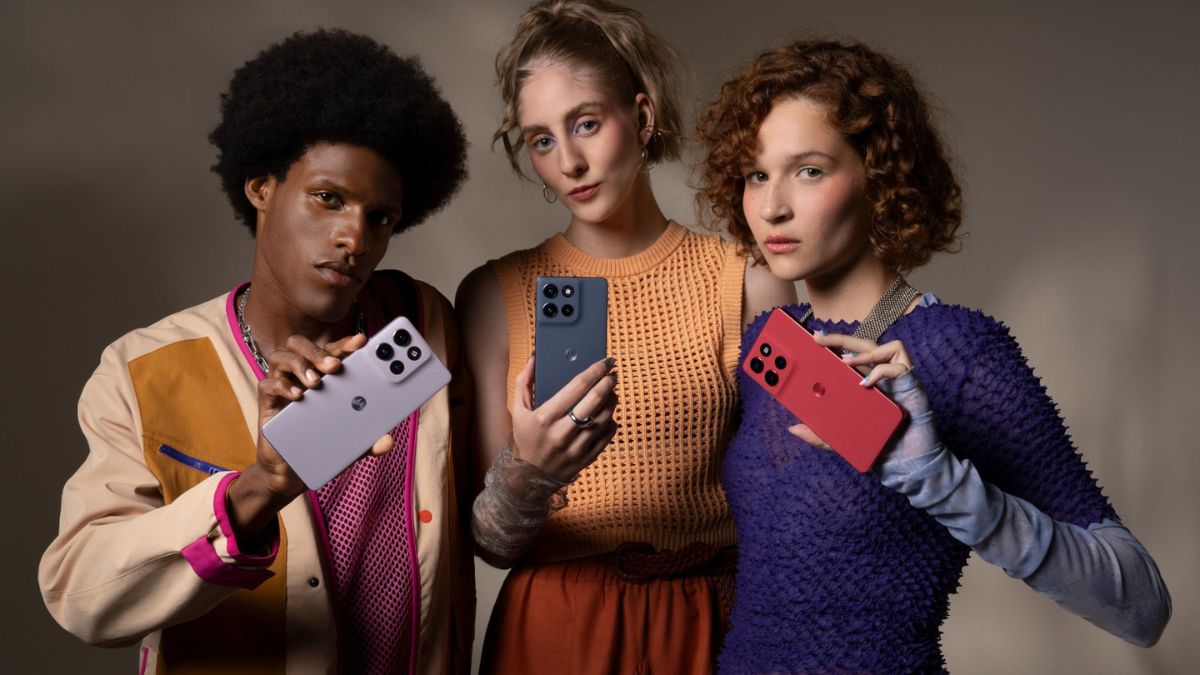 Ten sam telefon, różne baterie. Motorola ma coś dla potrzebujących