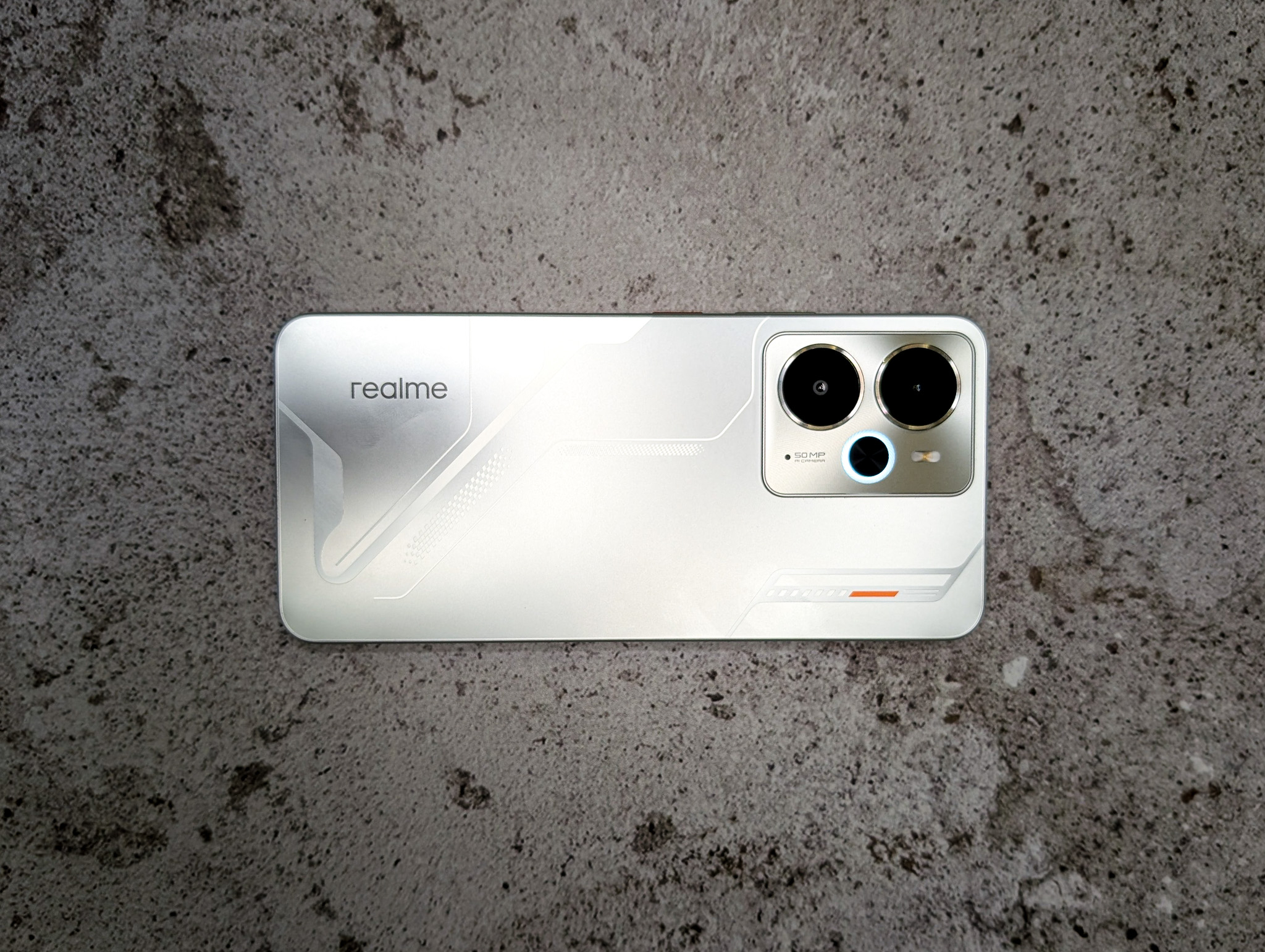 Tanio, dobrze, Realme 14 5G. Smartfon nie musi kosztować majątku