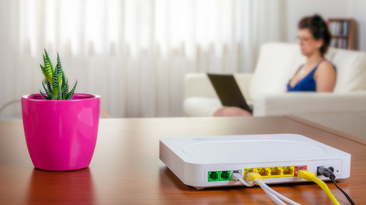 Netia ulepsza zasięg światłowodu. Szybki internet w domu (prawie) dla każdego