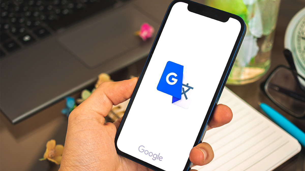 Użytkownicy iPhone'ów mogą wskazać Tłumacza Google jako domyślną usługę tłumaczenia w systemie Apple.