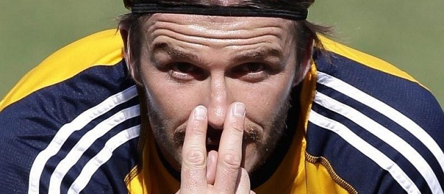 David Beckham. Piłkarz. Celebryta. Legenda. I jego kolejna biografia