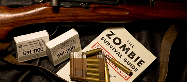 Bądź przygotowany na apokalipsę zombie z kompleksowym poradnikiem autora World War Z