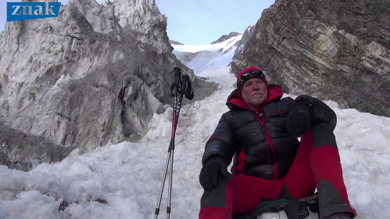 Długi film o miłości. Powrót na Broad Peak, Jacek Hugo-Bader -recenzja