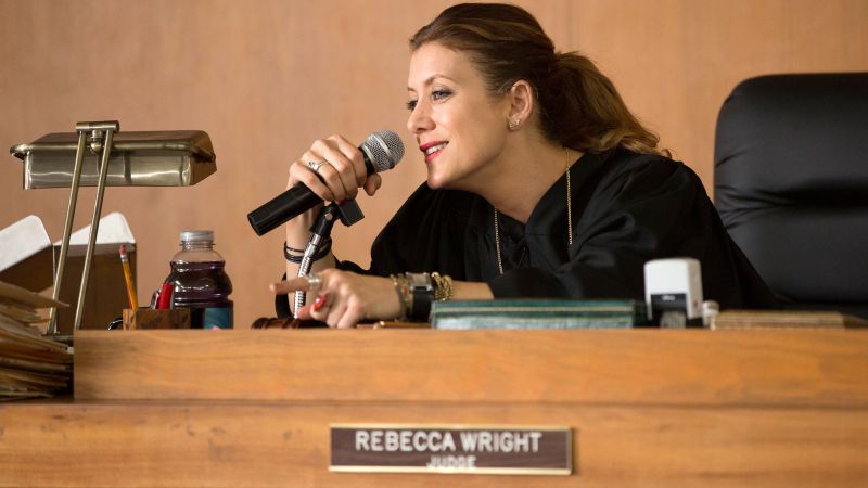 Pani sędzina lekkich obyczajów z whisky pod pachą. &#8222;Bad Judge&#8221;, recenzja sPlay