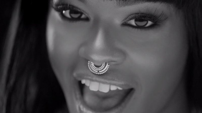Azealia Bnaks oferuje 10 tys. dolarów za remix &#8222;Chasing Time&#8221;. Ktoś chętny?