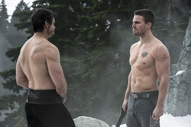 „Arrow” kończy się tym, czym się zaczął – prawdziwym trzęsieniem ziemi. Półfinał jest rewelacyjny