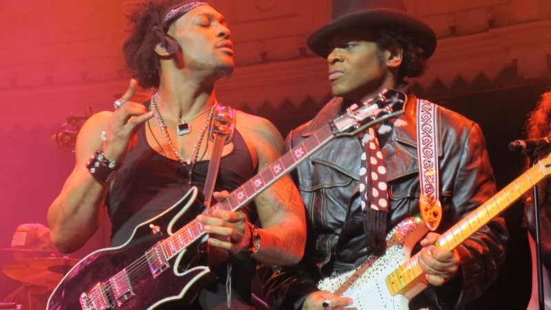 D’ Angelo jednak żyje, a do tego wypuszcza swój nowy album w streamingu