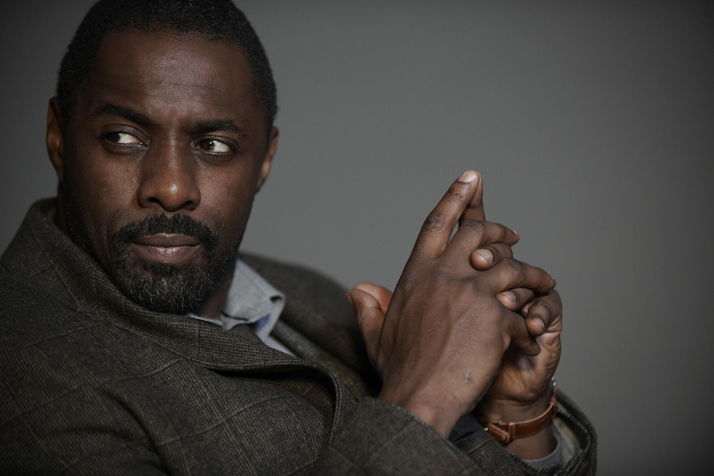 Co złego jest w tym, że Idris Elba może zostać nowym Bondem?