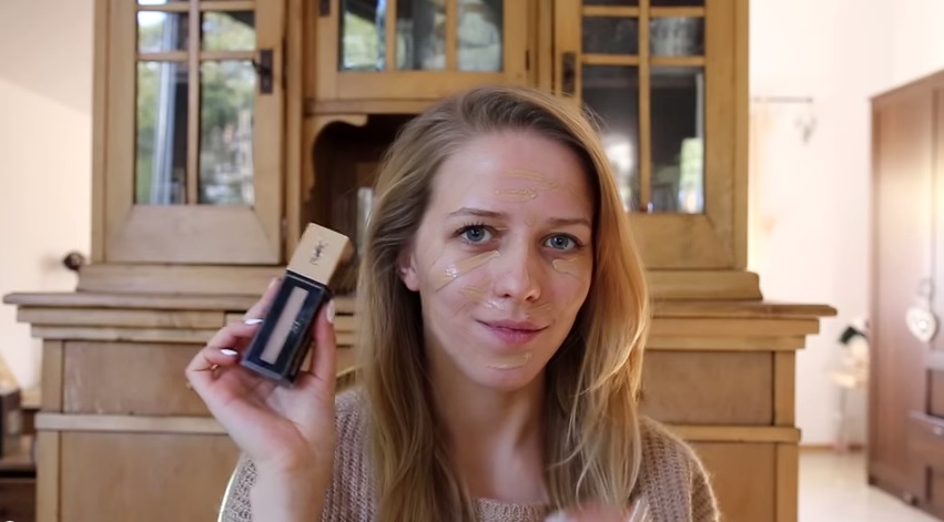 Jessica Mercedes toczy bekę na YouTube?