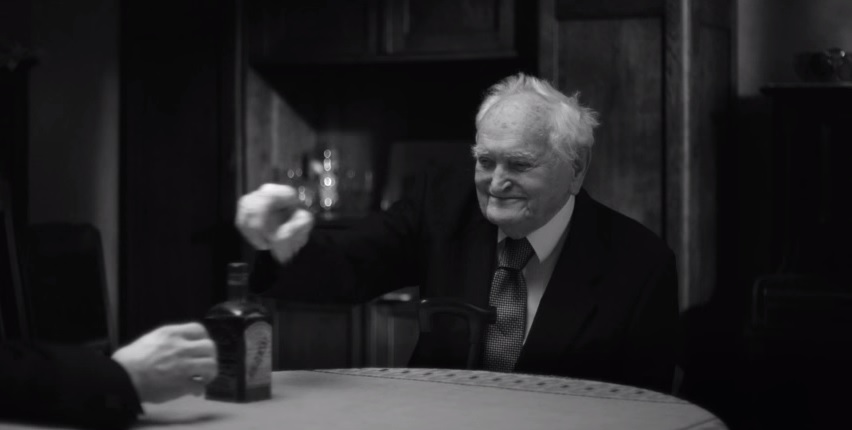 Ostatnia butelka - historia butelki wódki ukradzionej w 1945 roku