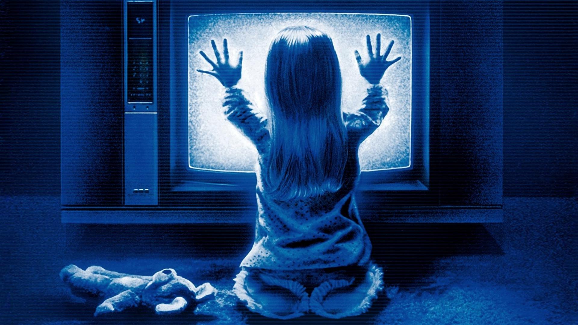 Jest tylko jeden Poltergeist i to na pewno nie szmira z 2015