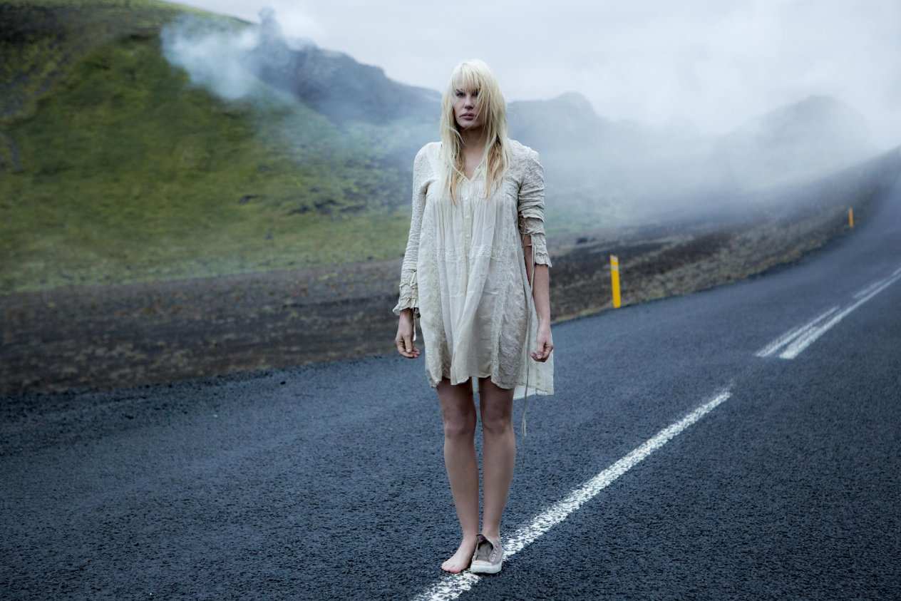 Sense8 Wachowskich dołącza do listy obowiązkowych seriali