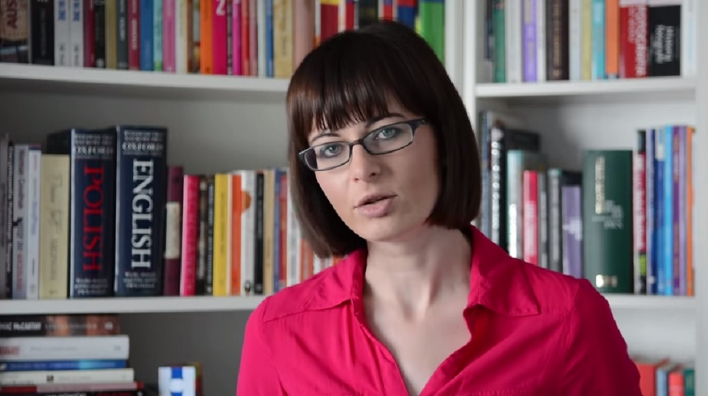 Masz problem z angielskim? Arlena Witt ma nadzieję ci pomóc i tworzy nowy kanał na YouTube