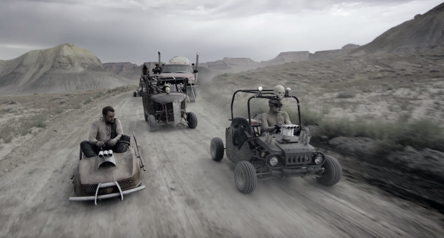 Szalony pościg z Mad Max: Na drodze gniewu odtworzony na... gokartach