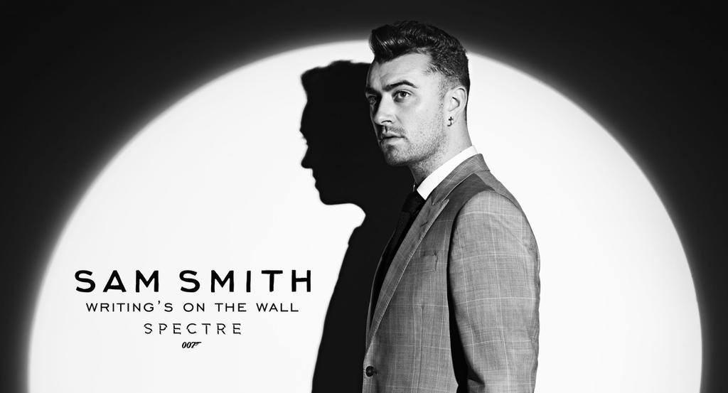Nowy teledysk do piosenki Sama Smitha, "Writing's On The Wall", jest równie nudny jak sam utwór