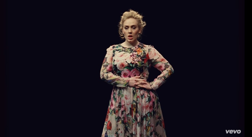 Adele prezentuje teledysk do "Send My Love (To Your New Lover)"