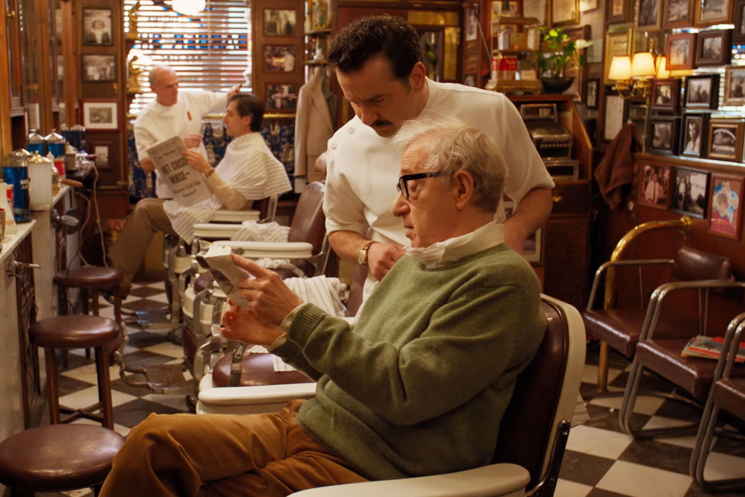 "Crisis In Six Scenes" Woody'ego Allena to dowód na to, że reżyser powinien kręcić filmy