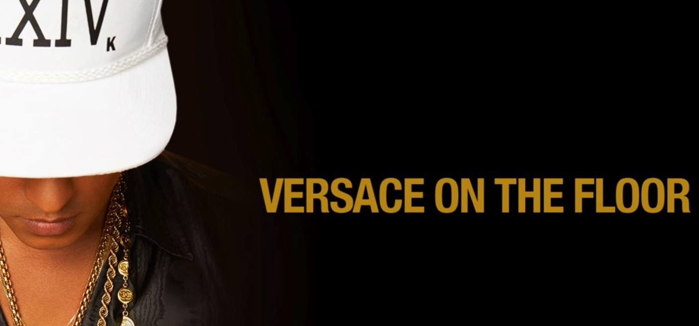 Песня on the floor. Versace on the Floor. Bruno Mars Versace on the Floor. Versace on the Floor Bruno Mars обложка. Versace on the Floor минус.