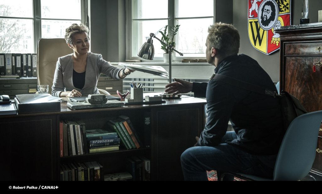 zdjęcia z planu 2 sezonu belfra class="wp-image-90057" 