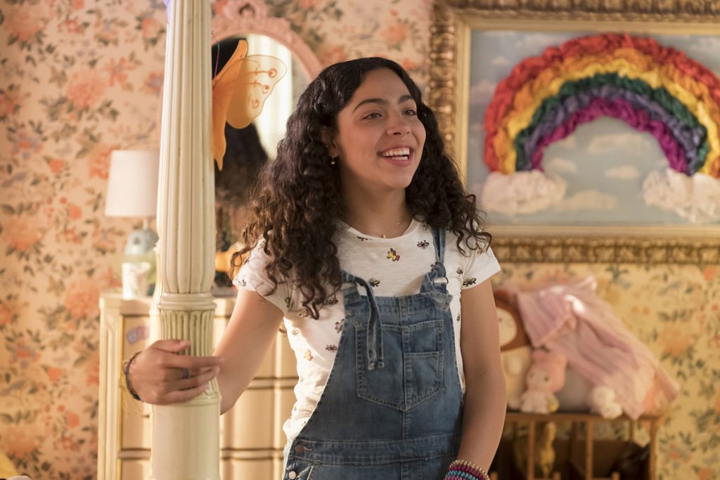 Marvel’s Runaways Molly Hernandez (Allegra Acosta) class="wp-image-98192" 