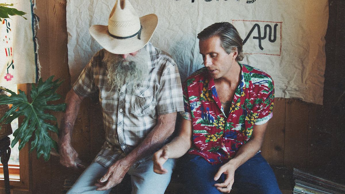 awolnation here come the runts recenzja