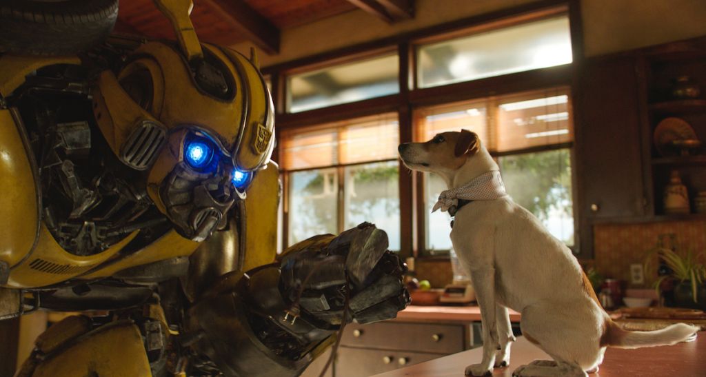bumblebee recenzja film spin-off transformers class="wp-image-234911" 