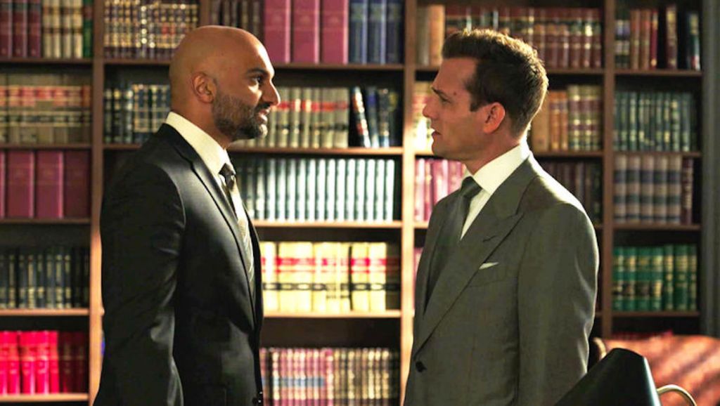 suits sezon 8b recenzja class="wp-image-245917" 