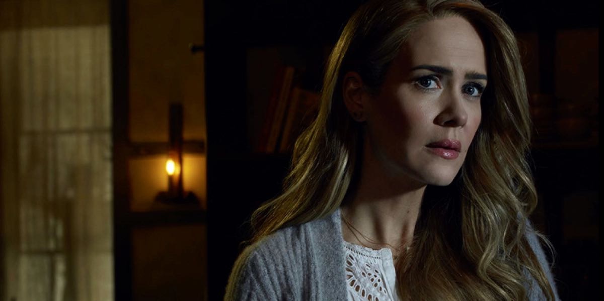 American Horror Story 1984 bez Sarah Paulson class="wp-image-303475"