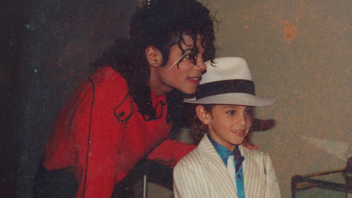 Leaving Neverland - kadr z filmu class="wp-image-349114"