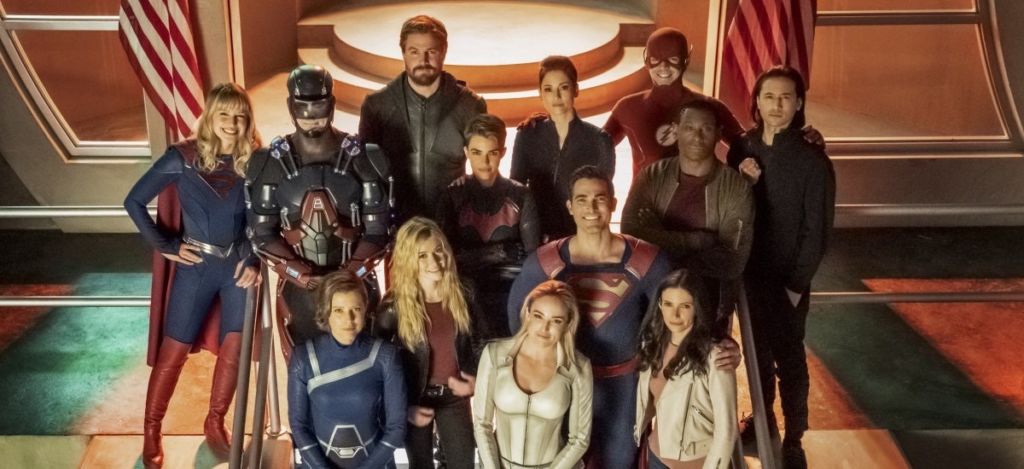 crisis on infinite earths arrowverse class="wp-image-354631"