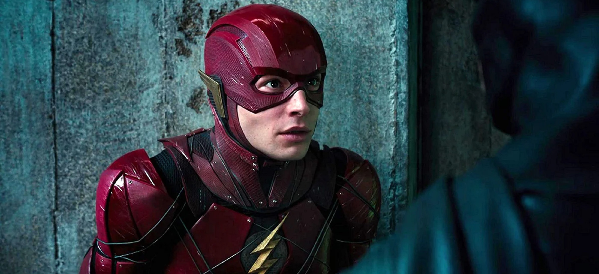 Ezra Miller dusił kobietę na ulicy. Grozi mu usunięcie z nowych filmów