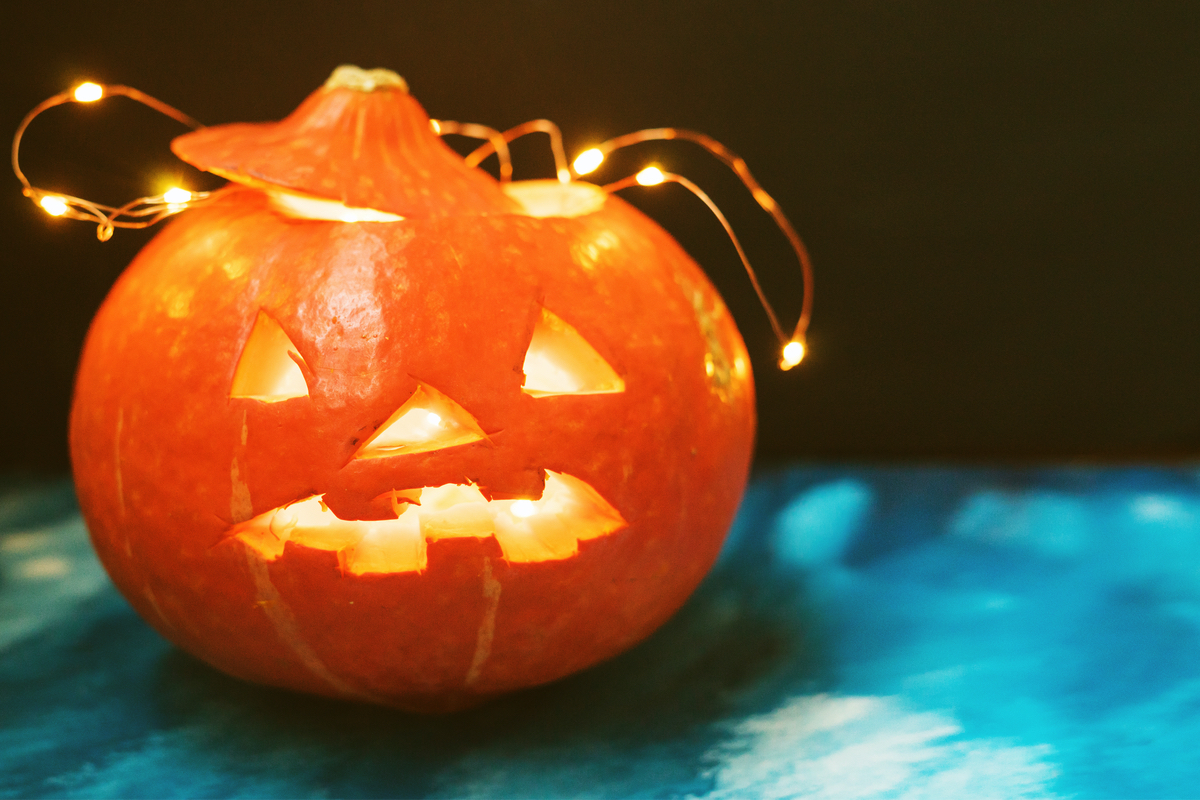 szkola czarownic halloween premiery vod kina