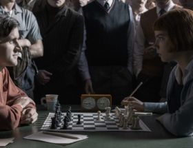 Gambit królowej miał być filmem. A Heath Ledger chciał go wyreżyserować