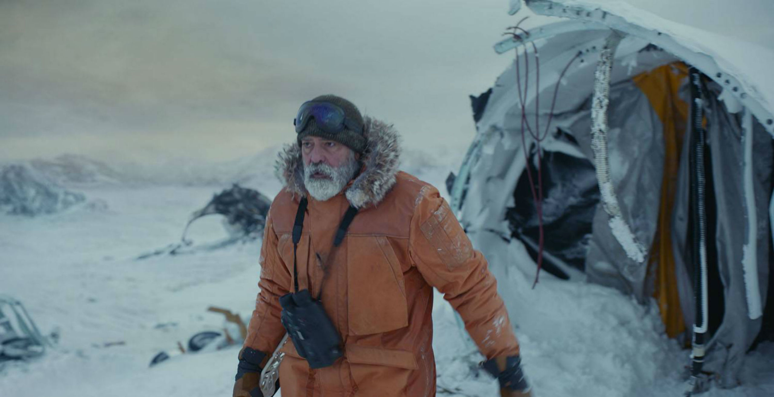 George Clooney w filmie Niebo o północy
