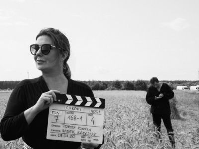 Dorota Kobiela na planie filmu Chłopi