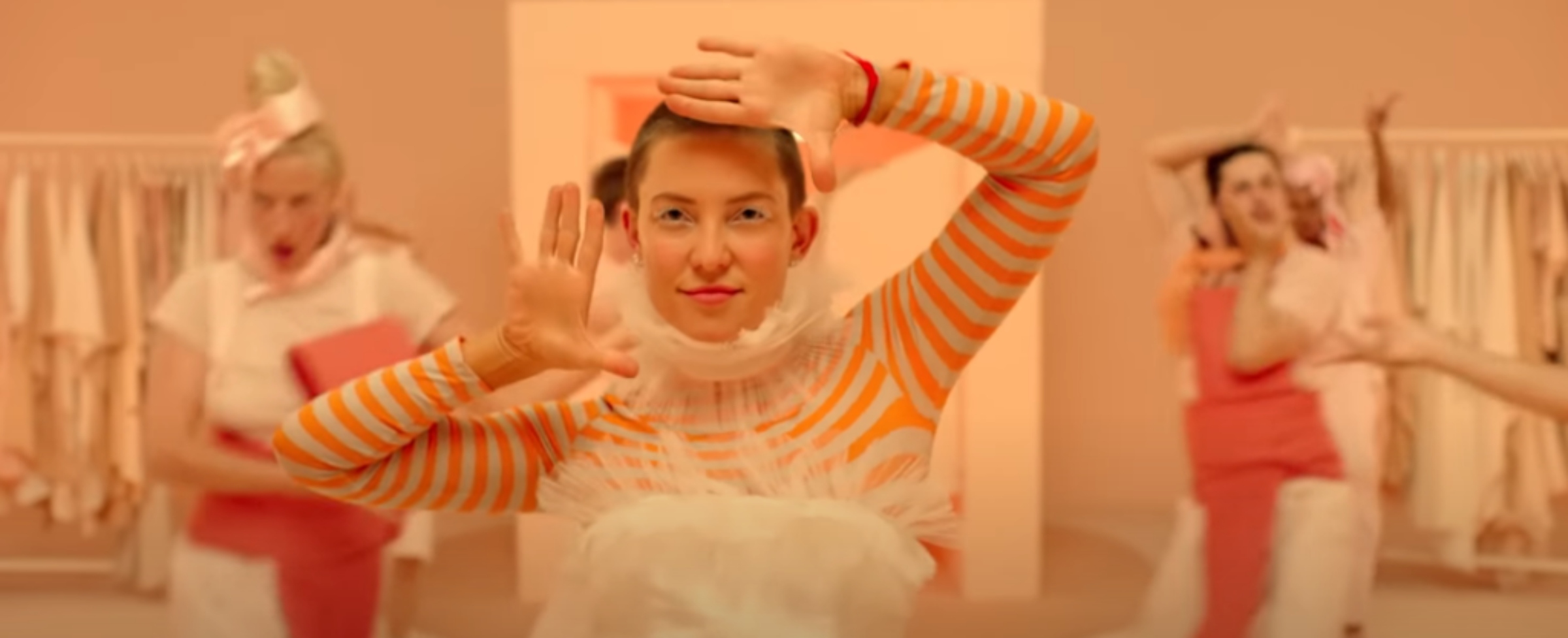 music sia kontrowersje