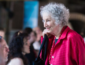 Powstanie kolejny serial na podstawie prozy Margaret Atwood