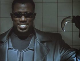blade mcu reżyser czarny superman