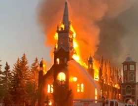 kanada dzieci płoną kościoły jan paweł 2