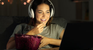 Porównujemy serwisy Player.pl i Canal+. Ceny, oferta i jakość