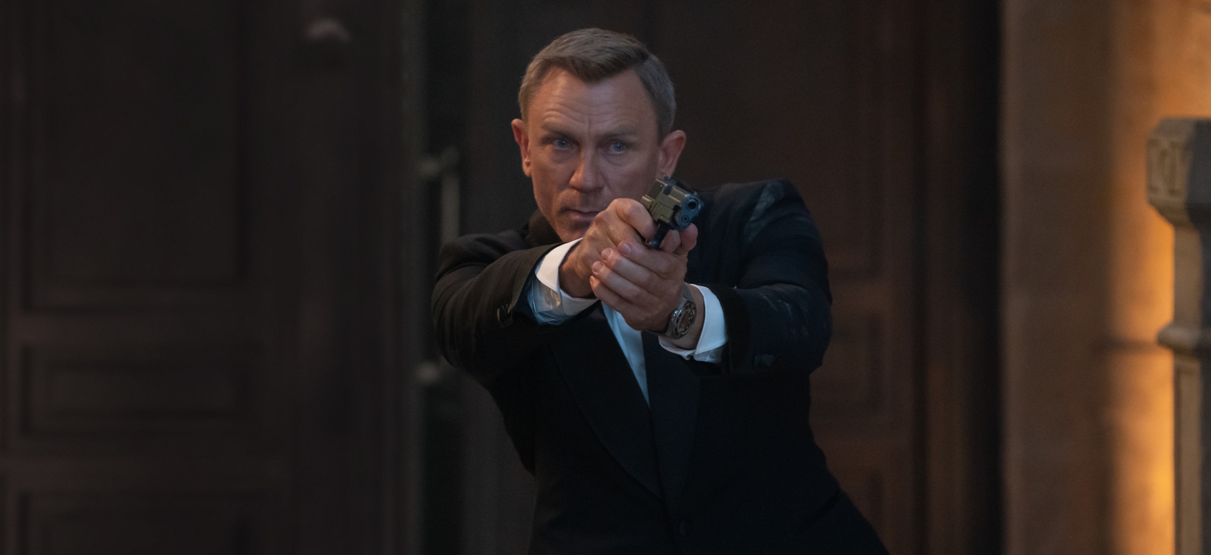 nie czas umierać premiera james bond filmy