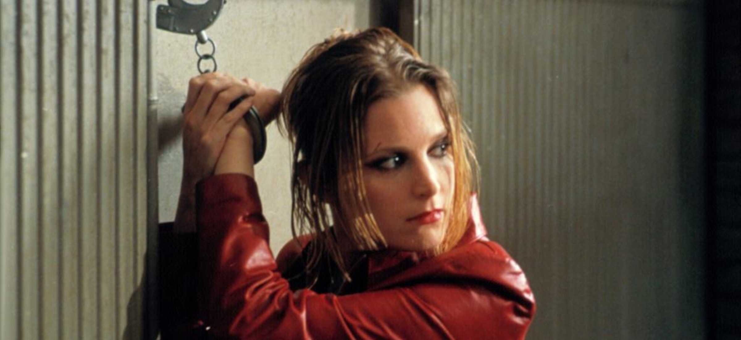 bridget fonda 2021 zdjęcie body shaming krytyka daily mail