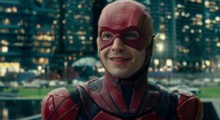 ezra miller aresztowany bar flash fantastyczne zwierzęta 3