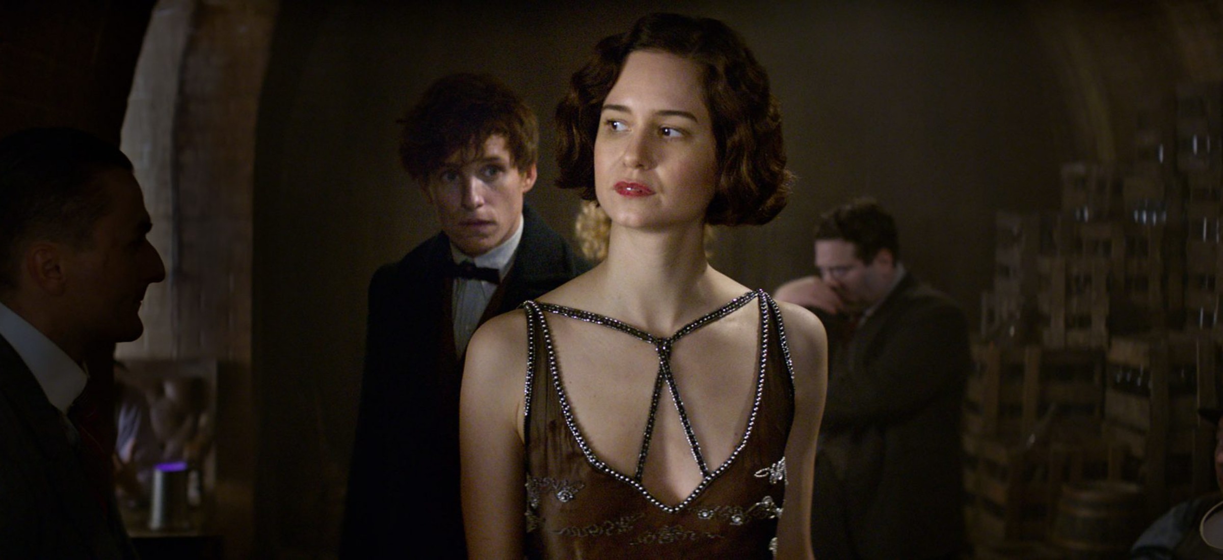 fantastyczne zwieręta tajemnice dumbledorea tina katherine waterston jk rowling