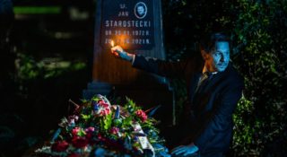 powrót serial canal plus recenzja bartłomiej topa