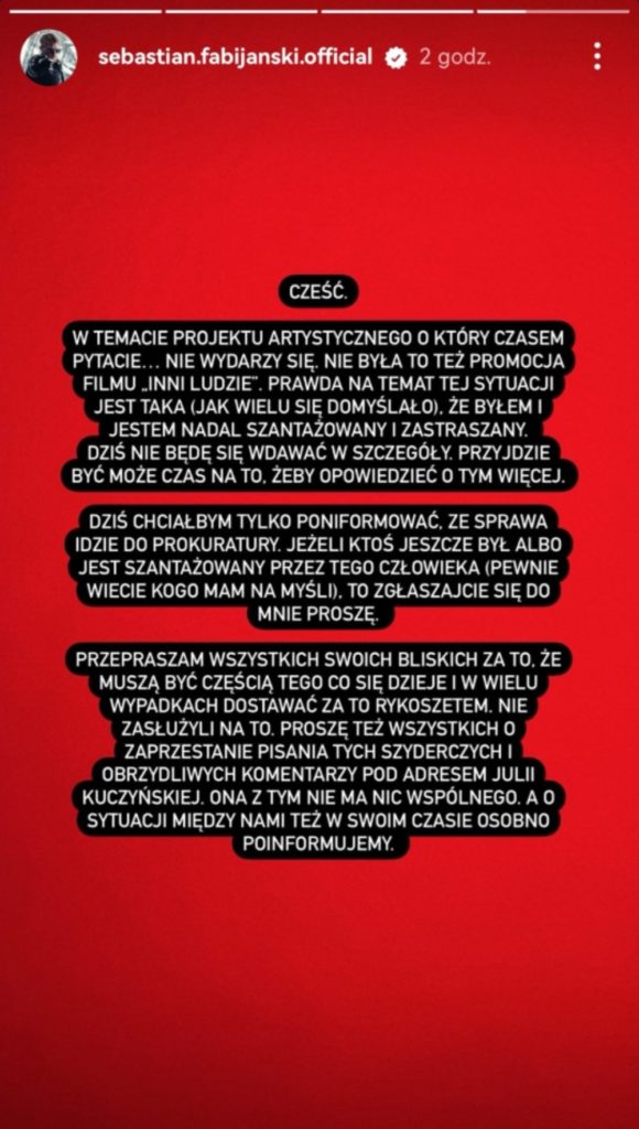 class="wp-image-1990312"