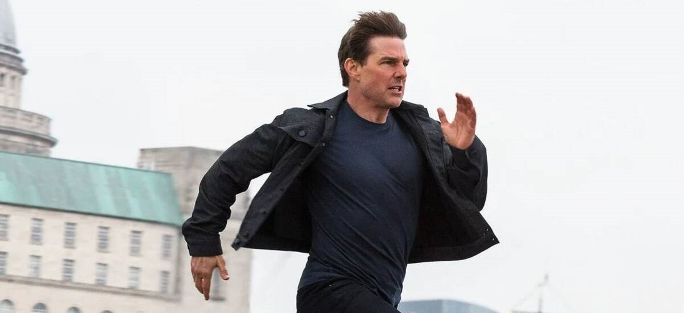 tom cruise 60 lat popisy kaskaderskie